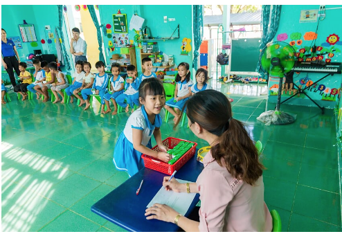 Nhân[-]rộng[-]niềm[-]vui[-]mang[-]tên[-]"Sữa[-]học[-]đường"